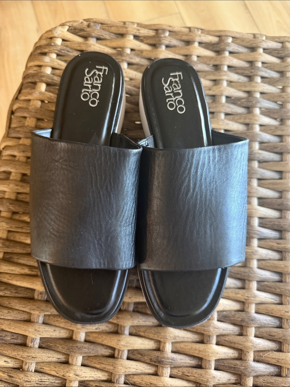 Franco Sarto Black Wide-Band Slide Sandals 8